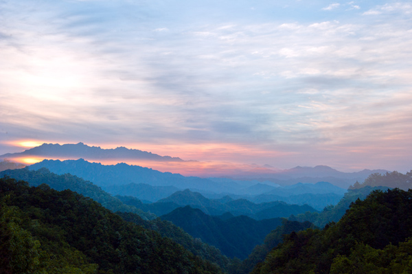 Luoyang White Cloud Mountain 